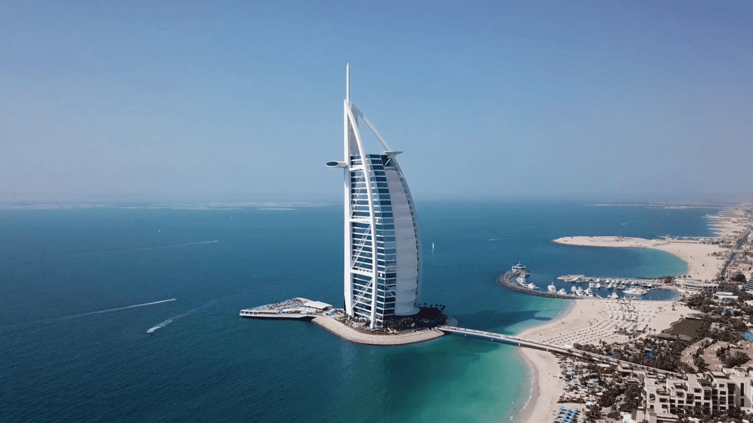 Thưởng Thức Shawarma: Món ăn Dubai đường phố biểu tượng