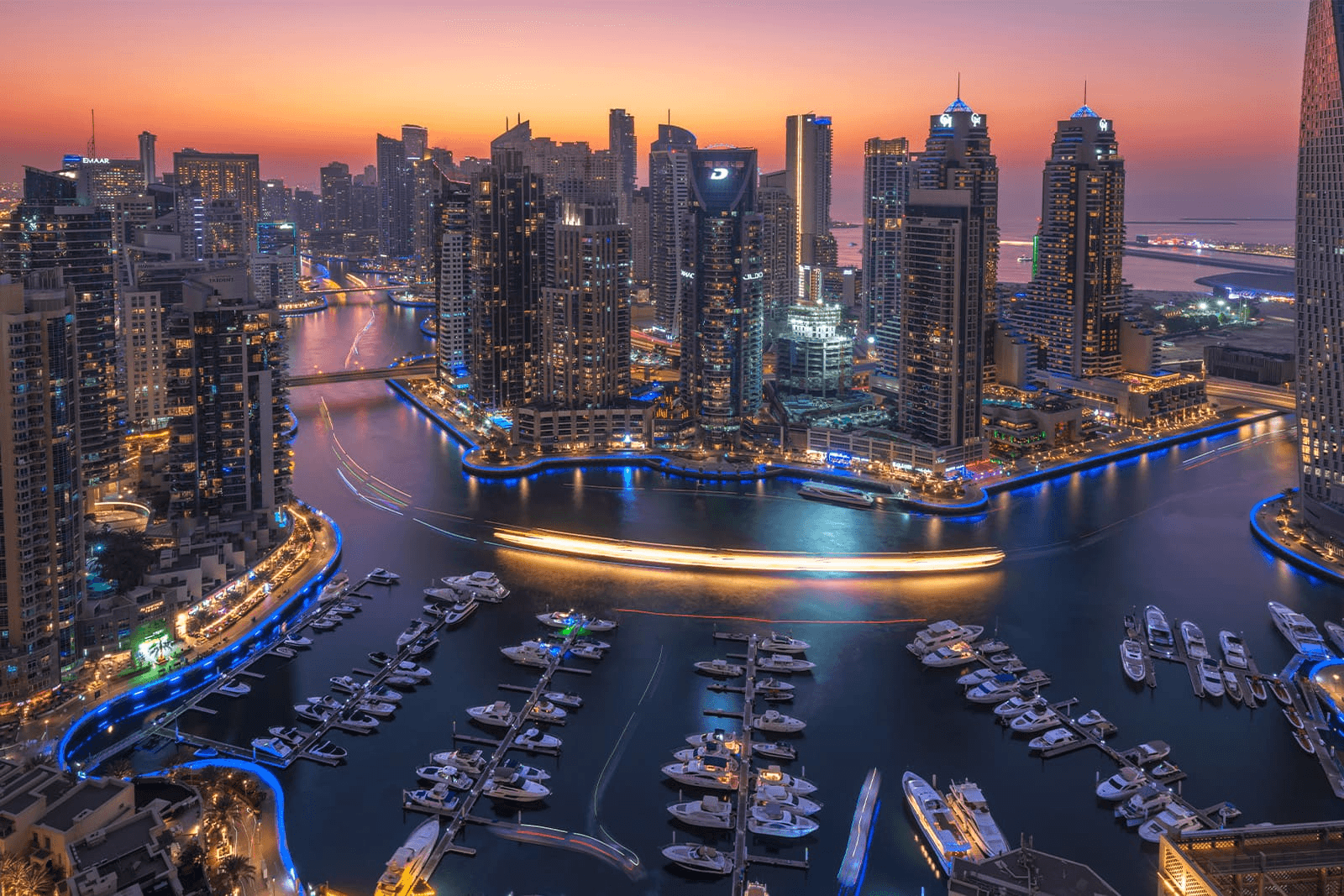 Chi phí vé máy bay: Yếu tố quan trọng nhất quyết định du lịch Dubai bao nhiêu tiền