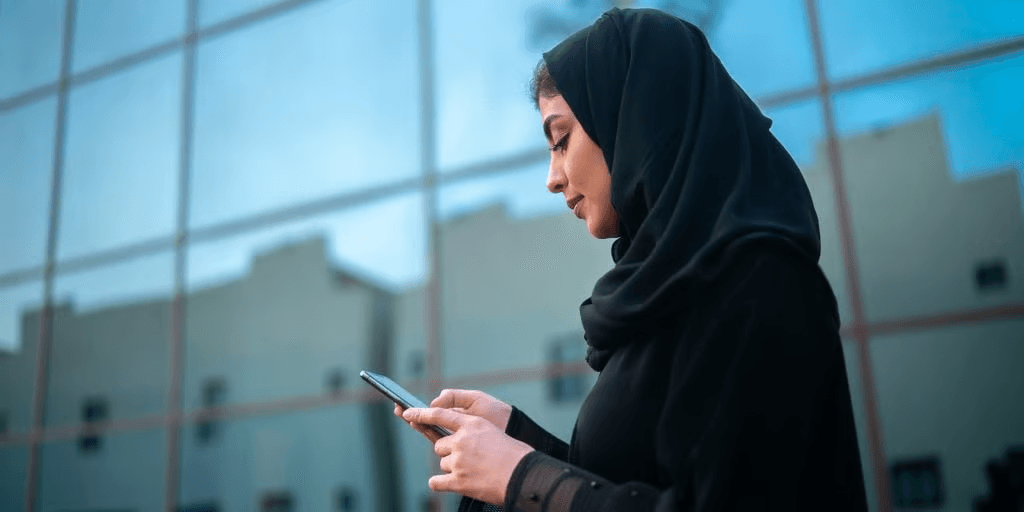 Các Mạng Xã Hội Phổ Biến Ở Dubai: Những Lưu Ý Khi Sử Dụng