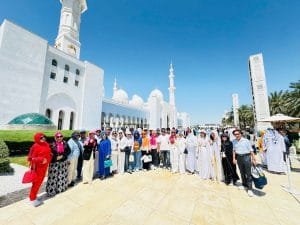z6492742570761 1df6edad4d0d0387c9741fc5ceb9415e Tour Dubai – Abu Dhabi ngày 07/04/2025